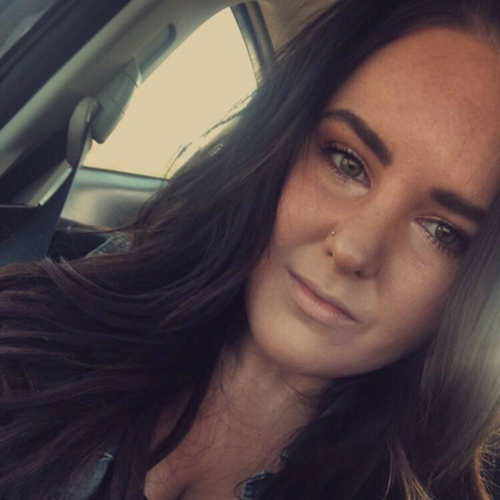 Meet your Posher, Hannah